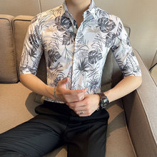 韩版修身男士印花中袖衬衣薄款五七分袖衬衫青年时尚加大码发型师