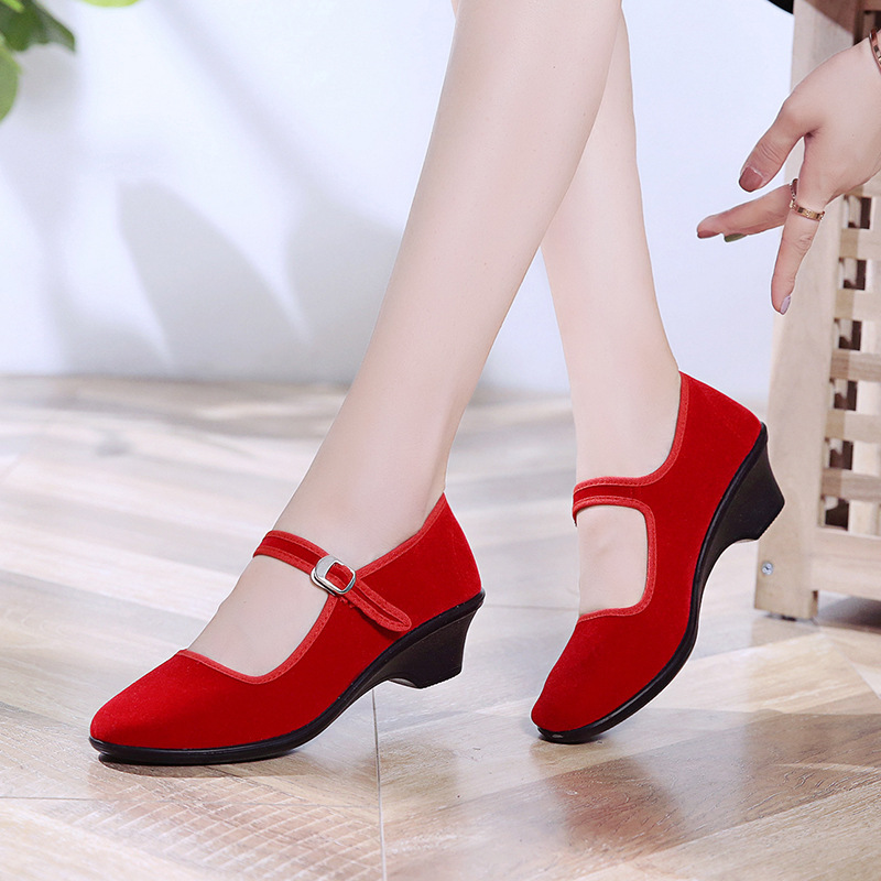 Real Old Beijing Cloth Shoes Women's Shoes Black and Red Shoes Hotel Work Etiquette Pumps Flat Mother Dance Shoe