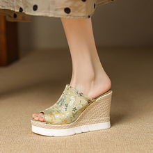 中式复古花布10cm新款刺绣厚底坡跟拖鞋女夏季外穿超高跟一字凉拖