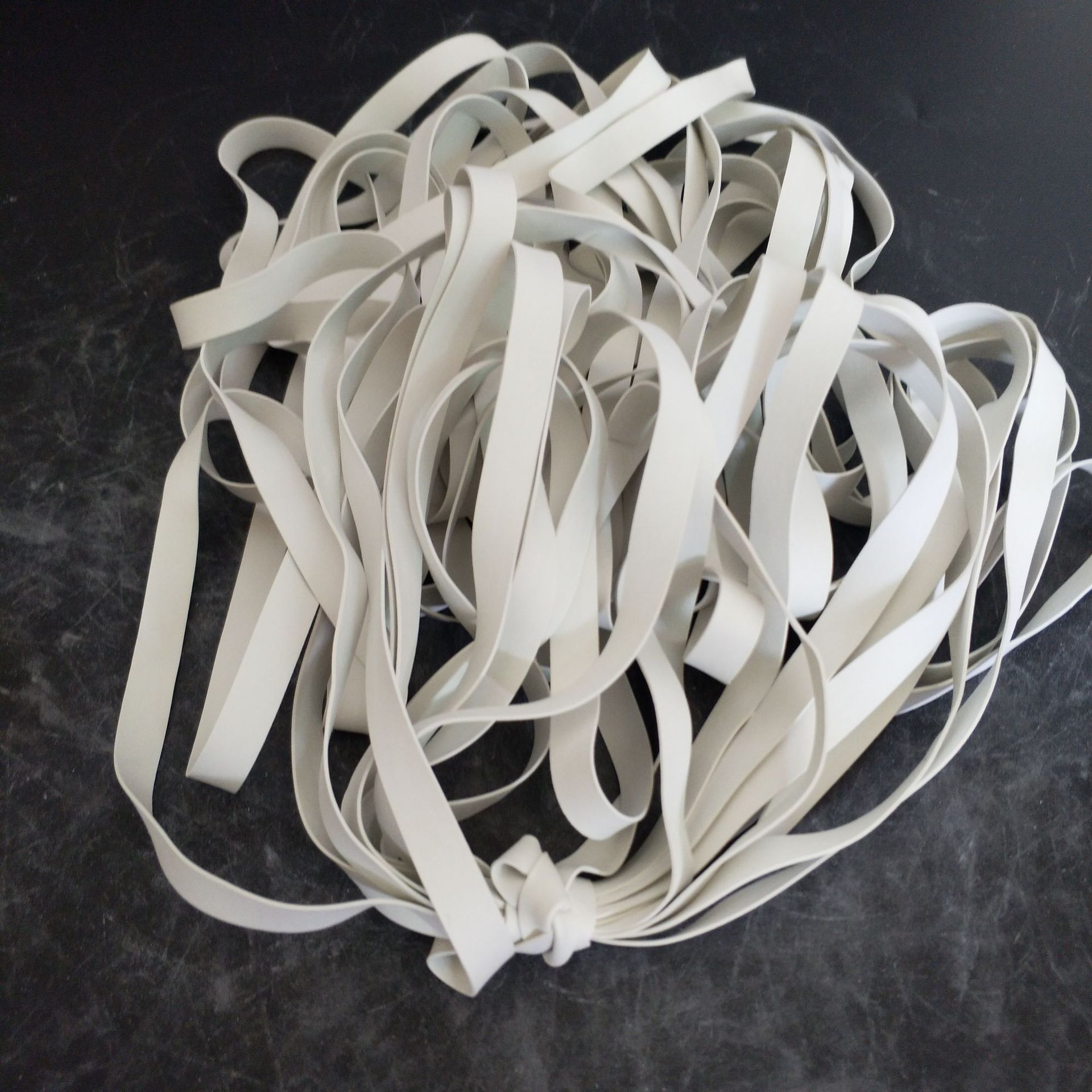 为你找到橡胶带相关产品