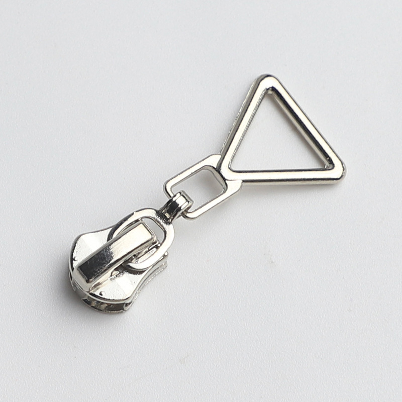 source factory silver lock pull head dress clothing zinc alloy zipper head no. 5 pull head large supply