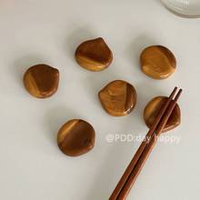 超萌小板栗筷子架陶瓷手绘釉下彩筷托高颜值精致餐桌可爱筷架笔架