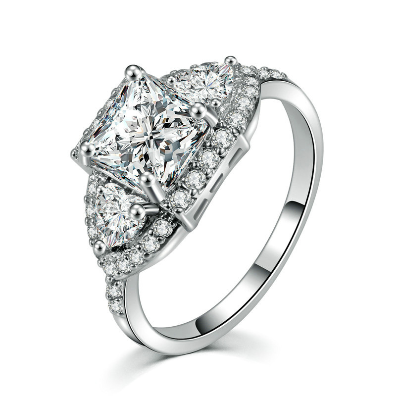 俊怡跨境电商货源欧美流行女士新款戒指镶锆石手饰品婚庆礼物指环