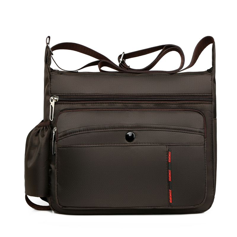 直播批发新款男士单肩包水杯侧兜斜挎包大容量散步包爸爸商务男包