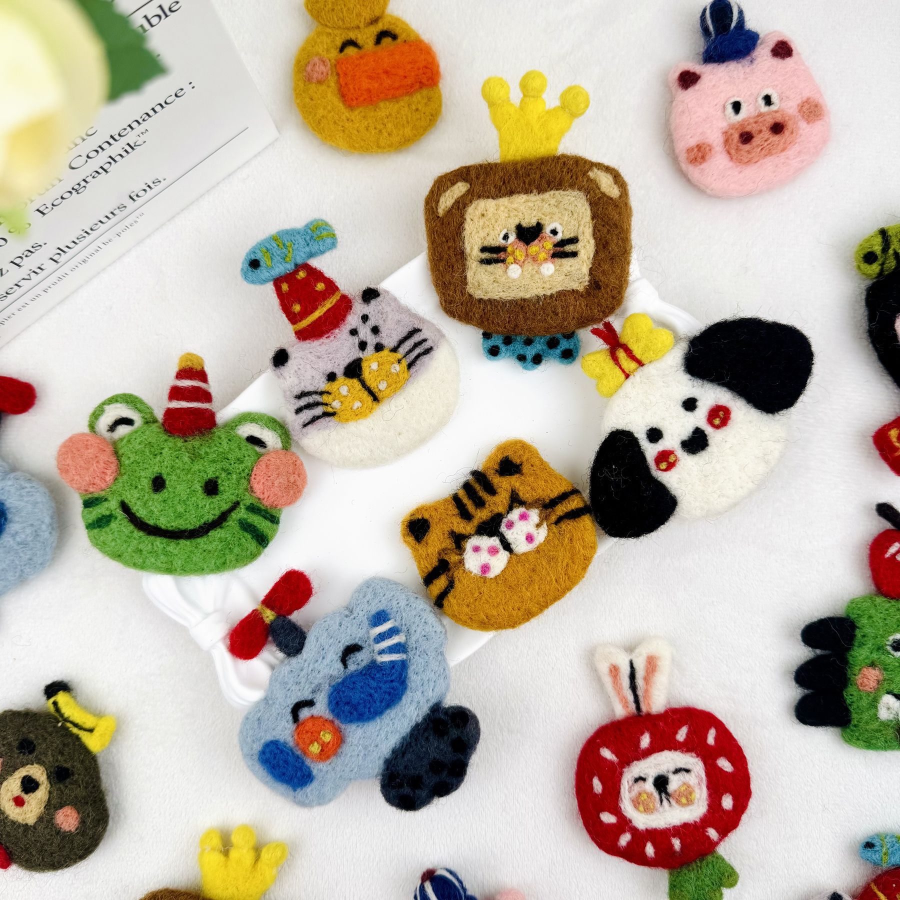 ins风可爱卡通手工羊毛毡小动物胸针童趣别针包包服饰搭配饰品