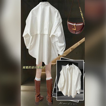 白色工装衬衫女2024新款韩系早春穿搭厅里厅气中长款法式独特上衣
