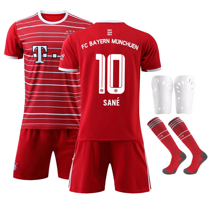 2223拜仁主场足球服成人儿童亲子装运动服红色17号马内球衣-阿里巴巴