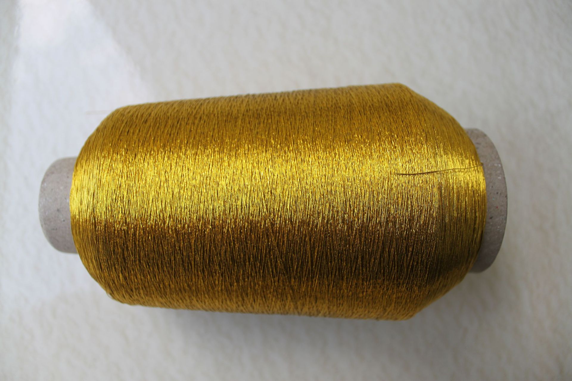 金葱包芯纱大红葱细线草绿葱缠绕人造棉纱天蓝金葱包覆涤纶线纱