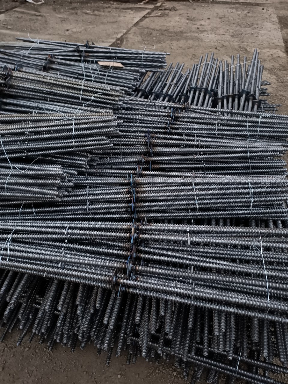 穿墙螺栓止水螺丝