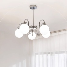 新款法式客厅吊灯奶油风魔豆灯中古包豪斯北欧创意卧室餐厅灯具