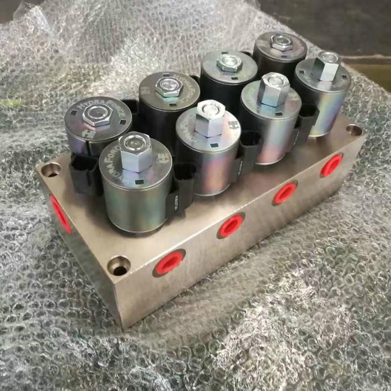 煤矿及矿用车刹车液压湿式制动系统充液中心模块与驻车阀组件