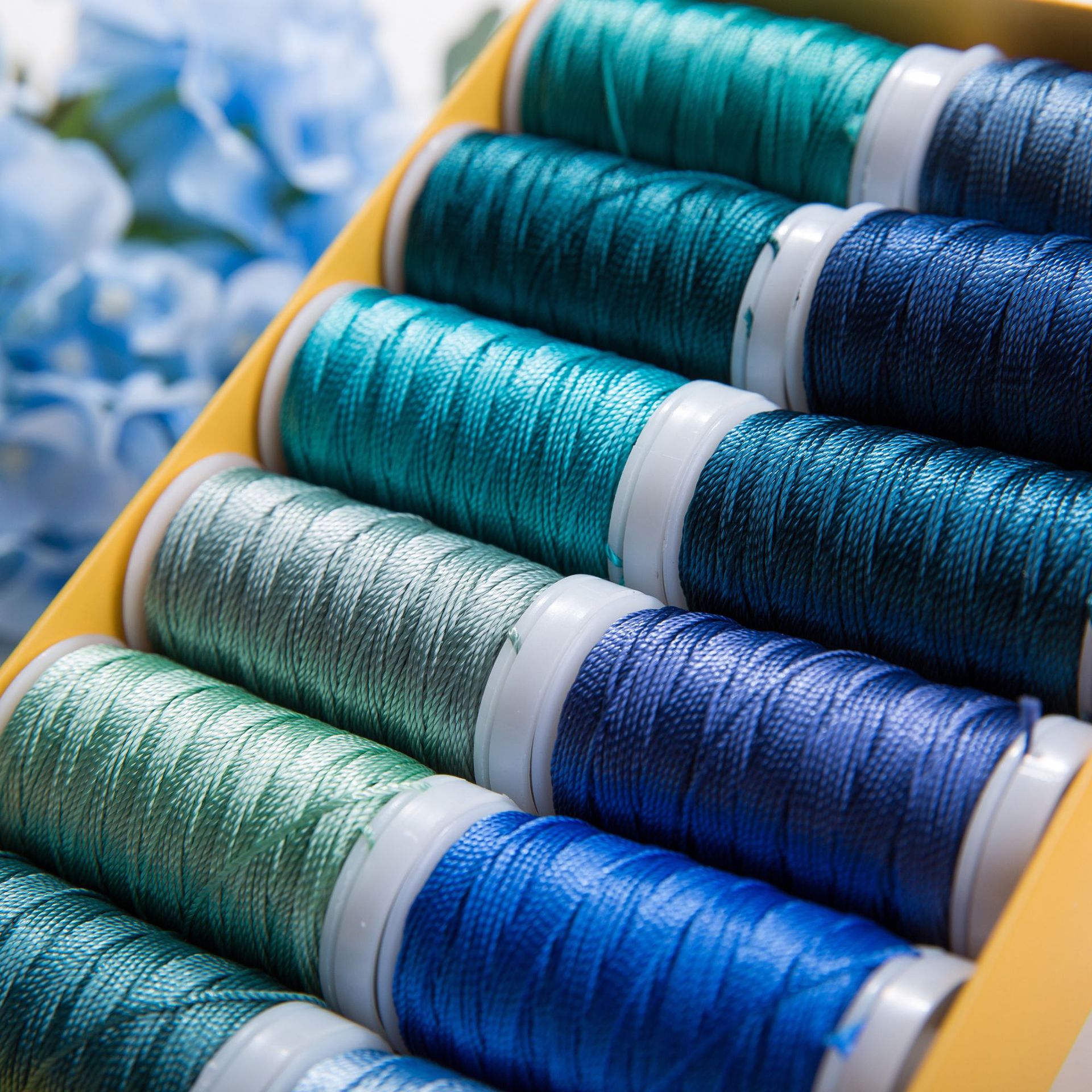 JR Factory Direct Sales Polyester Strands 3 6 9 12 15 18 Strand National Color Series DIY Thread