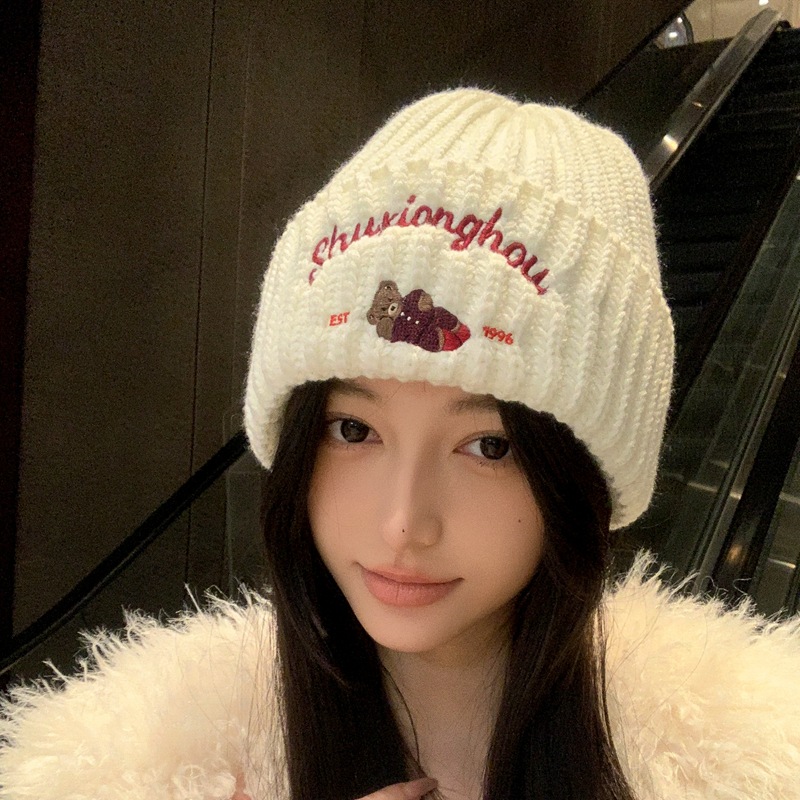 Korean Style Sweet Cute Bear Embroidery Woolen Cap Women's Autumn and Winter Face-Showing Small Extra Thick Warm Knitted Hat Casual Beanie Hat