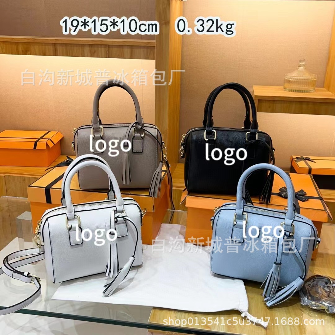 High-End Retro Casual Handbag Bag 2023 New Winter Fashionable All-Match Women Bag Simple Shoulder Crossbody