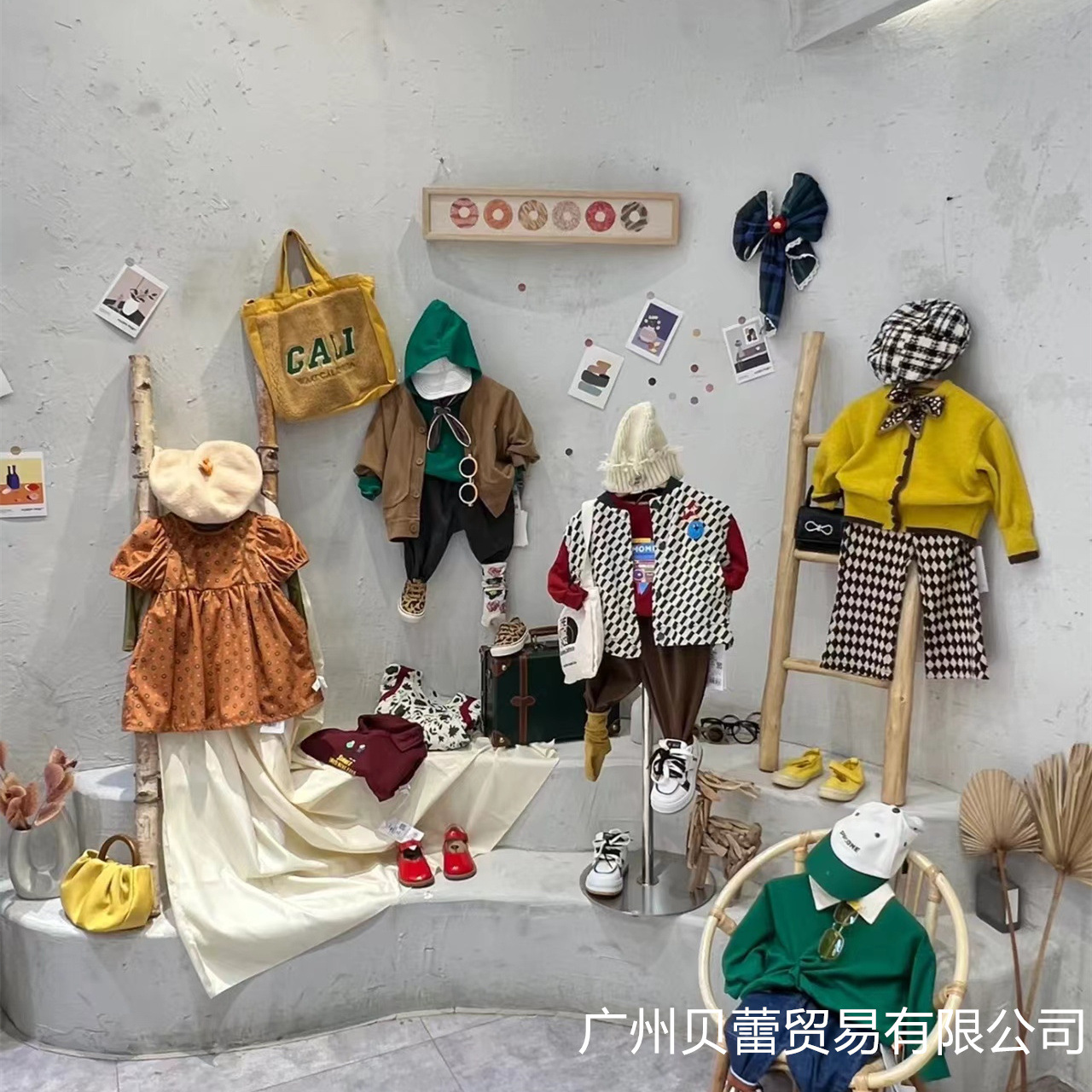 儿童卫衣外套连衣裙网红品牌折扣童装尾货批发实体直播货源-阿里巴巴