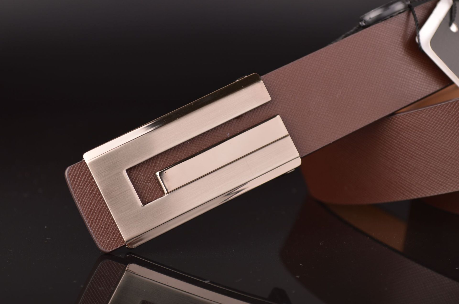 bond男士真皮腰带平滑扣皮带休闲潮流男青年裤带板扣百搭韩版