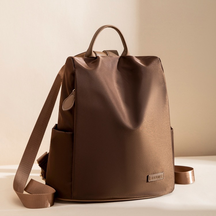 t防盗双肩包女2024新款时尚牛津布女士背包大容量轻便旅行包包