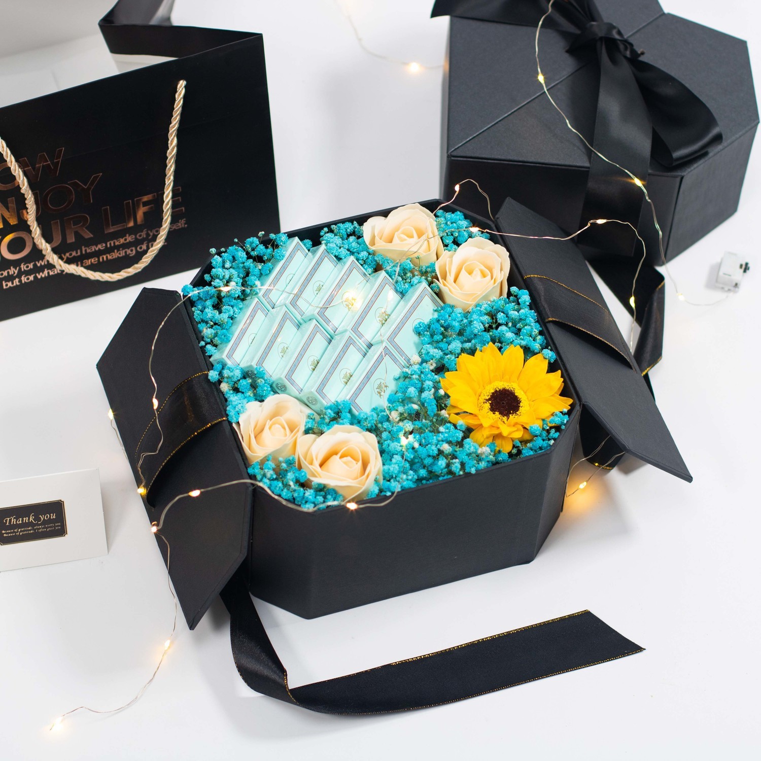 抖音创意炫赫门香烟花束礼盒送男友生日圣诞礼物手工实用放烟礼盒