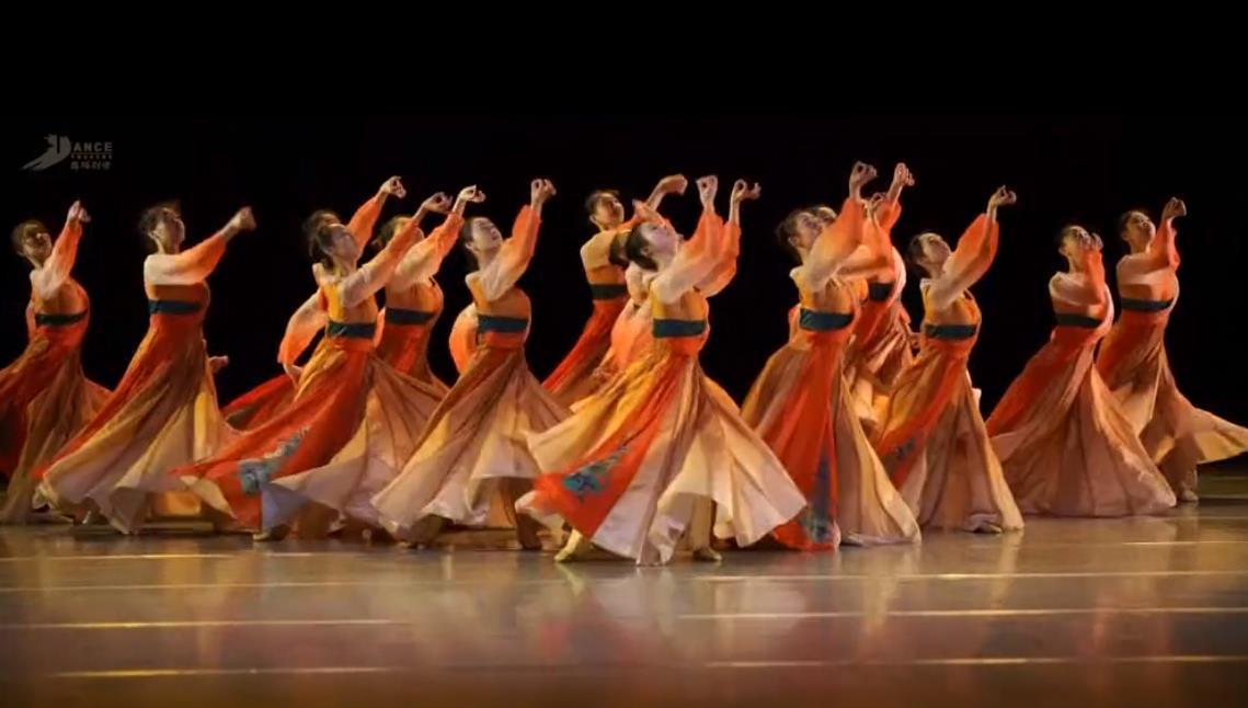 群舞演出服装图片-海量高清群舞演出服装图片大全 - 阿里巴巴