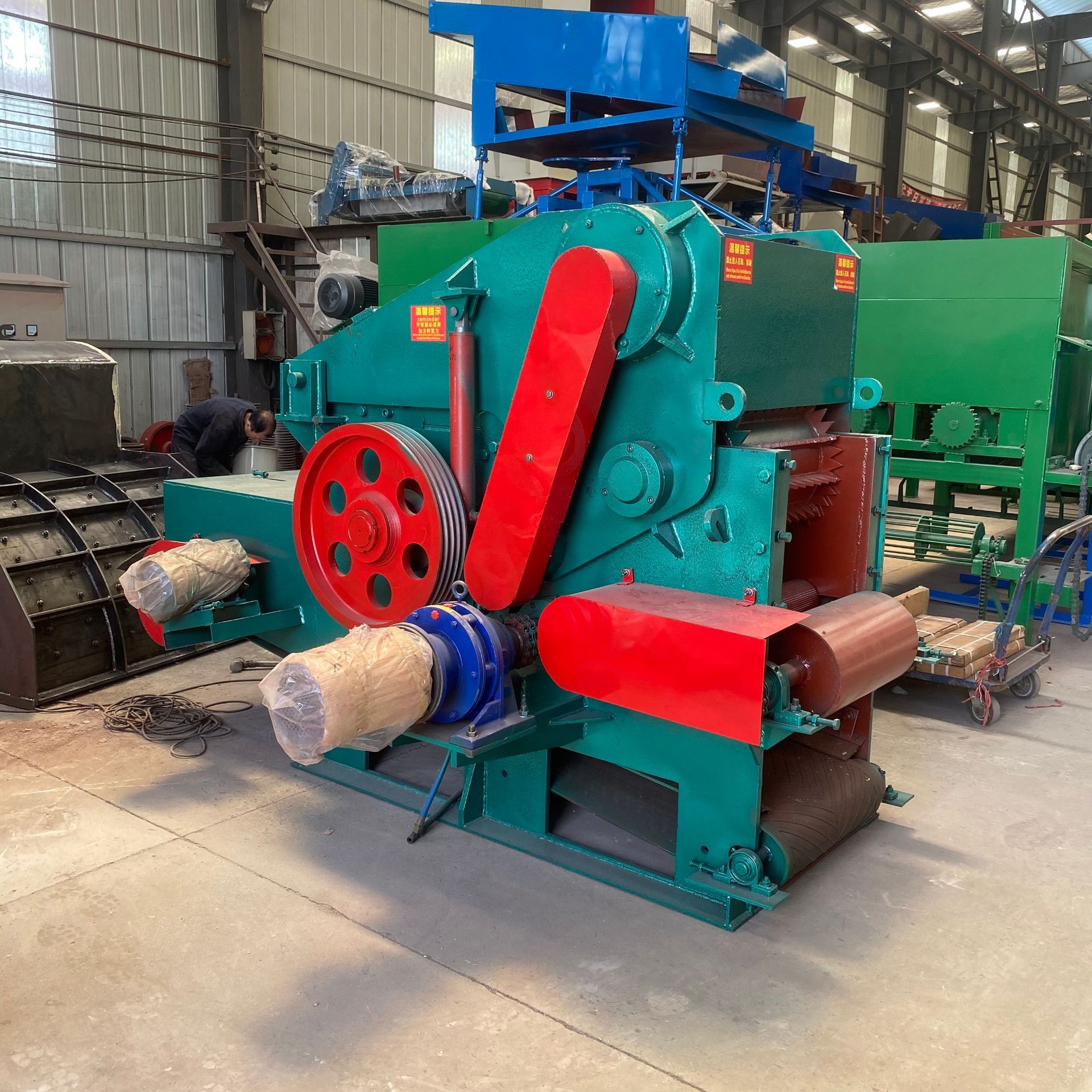 全自动新型竹子削片机 电动竹子切片机 竹竿粉碎机大型竹子削片机