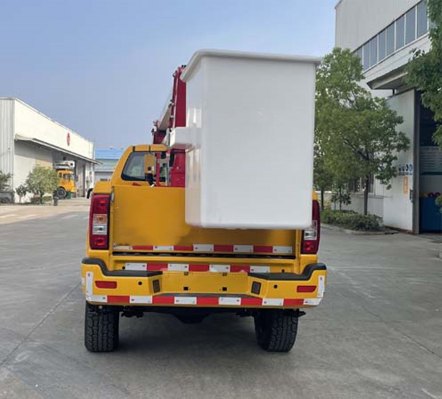 国六黄海皮卡高空作业车 电力抢修高空车图片 路灯抢修车视频