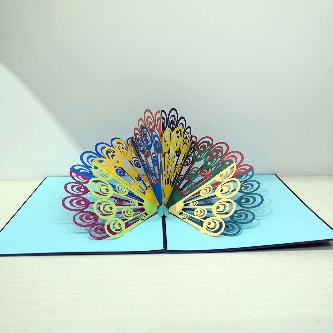 手工纸雕创意3d彩色孔雀立体贺卡生日节感恩祝福卡定制立体贺卡