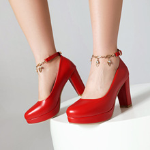 33--47大码鞋跨境外贸女鞋红色高跟鞋春秋款粗跟浅口单鞋工装鞋