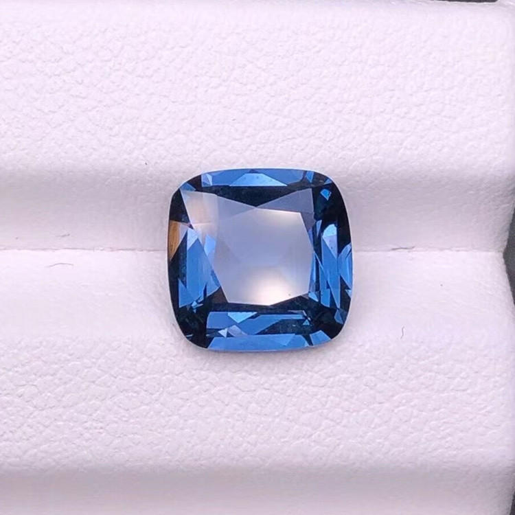 贵重彩色宝石镶嵌定戒指 3.92ct方形蓝色天然钴尖晶石裸石戒面