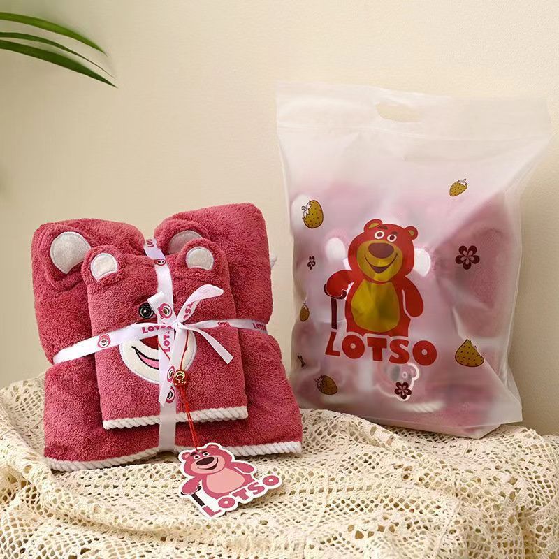 Wholesale Coral Velvet Towel Bear Covers Strawberry Bear Bath Towel Towel Set Combination Thread Edging Child and Mother Covers