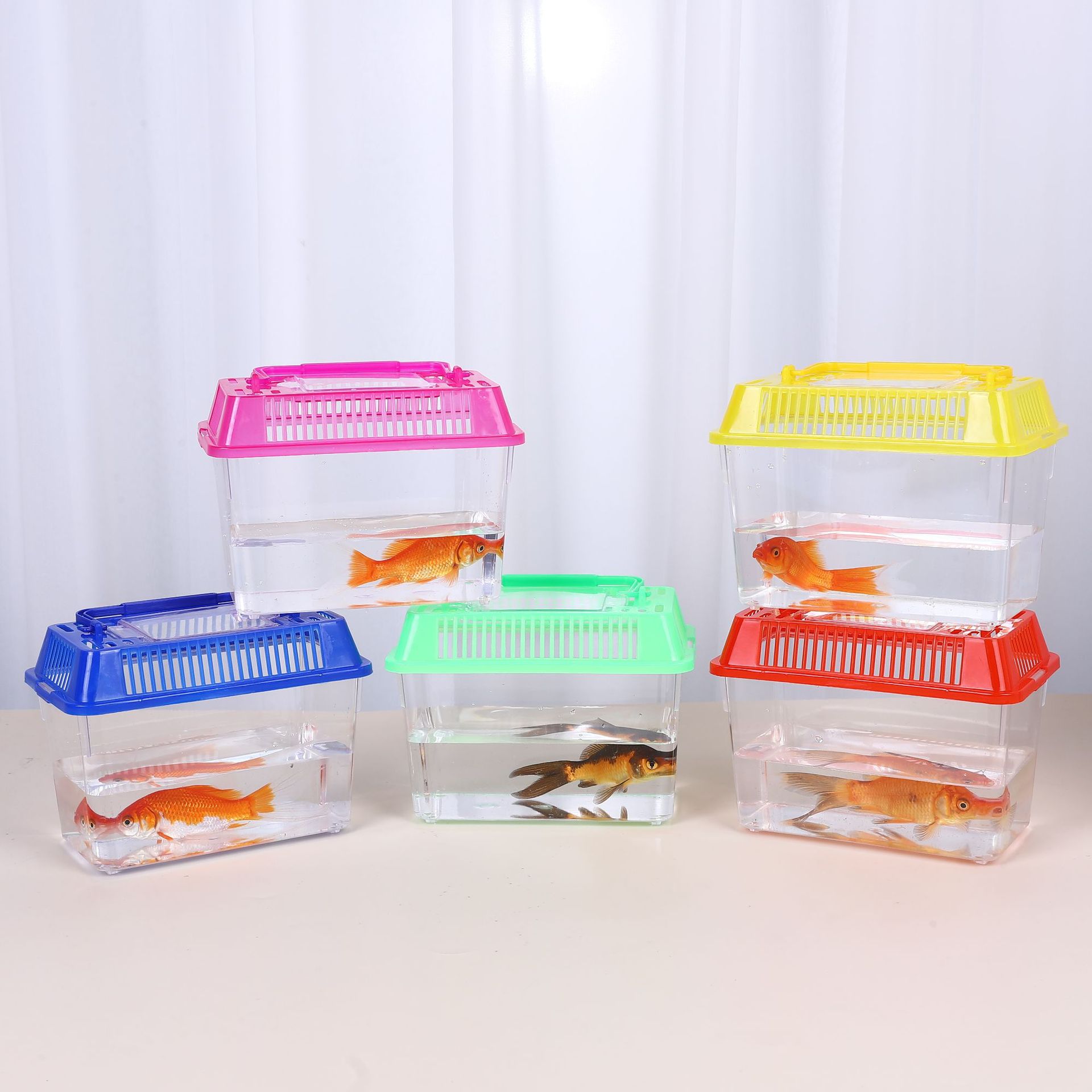 Factory Wholesale Large and Medium Size Small Size Plastic Fish Tank Turtle Jar Portable Fish Box Stall Transparent Turtle Box Pet Transport Box