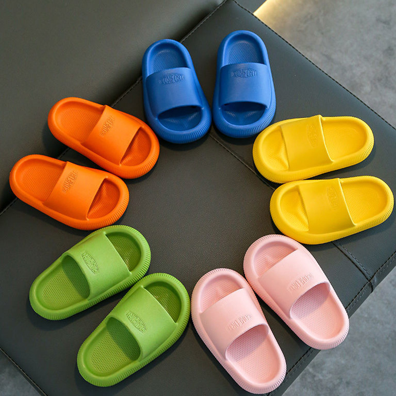 Factory Goods Summer Outdoor Wear Thick-Soled Soft Home Slippers Internet Celebrity Children's Slip-on Slippers Kids' Slippers Boys and Girls