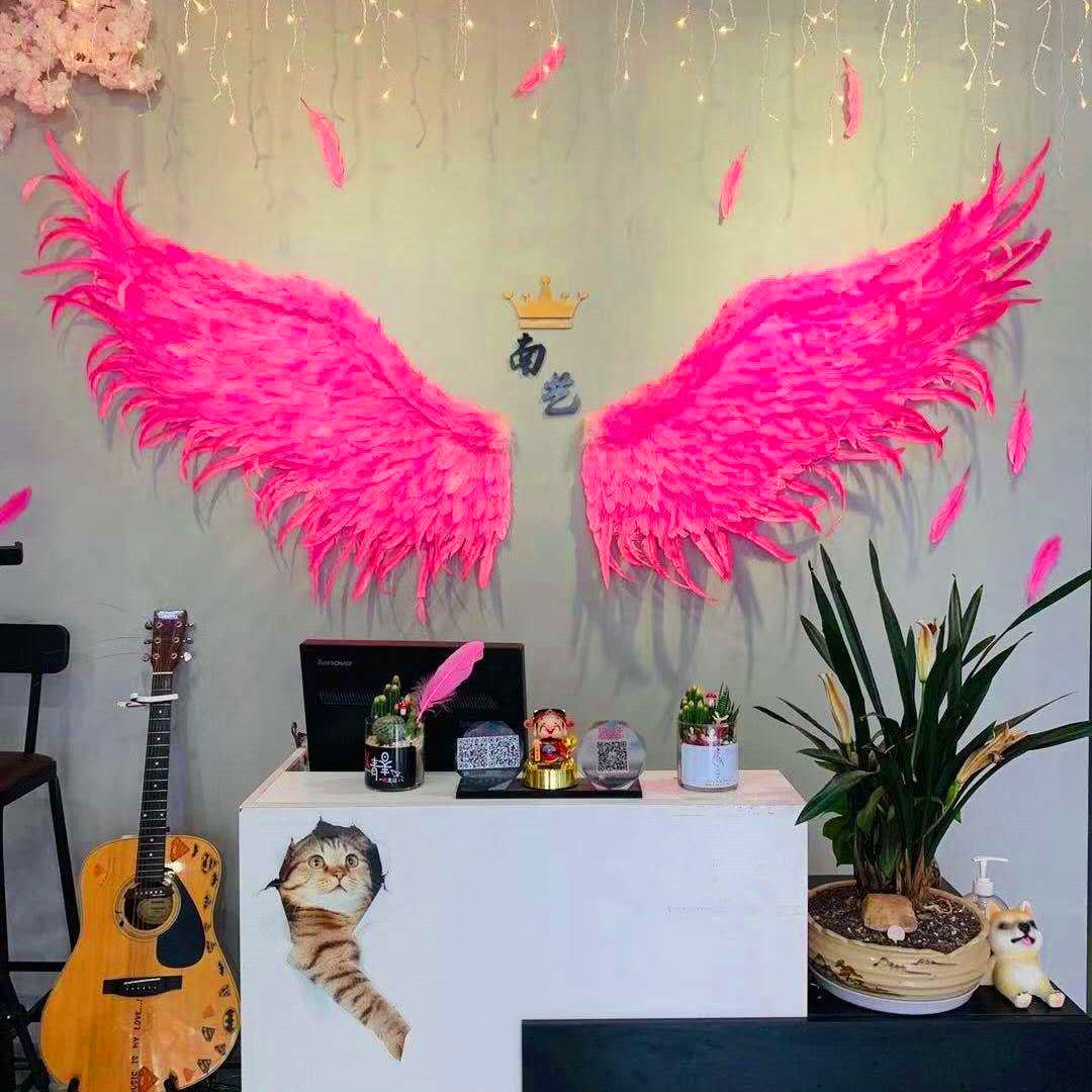 羽毛天使之翼翅膀网红打卡背景墙翅膀灯带美容院橱窗墙面装饰拍照