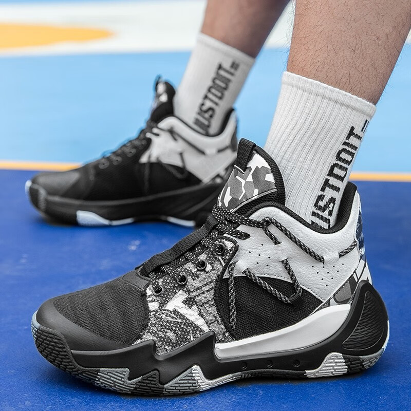 高中生球鞋实战球鞋初中学生运动鞋水泥地耐磨战靴年轻人篮球鞋女