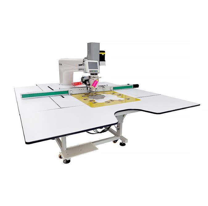 360旋转头大范围模板机 汽车用品电脑花样机 汽车座垫模板缝纫机