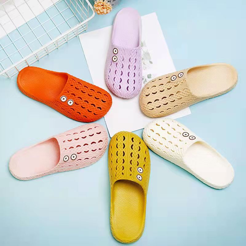Spring and Summer Hot-Selling Hole Shoes Female Korean Students Home Outdoor Non-Slip Comfortable Hollow Breathable Sandals Female Wholesale