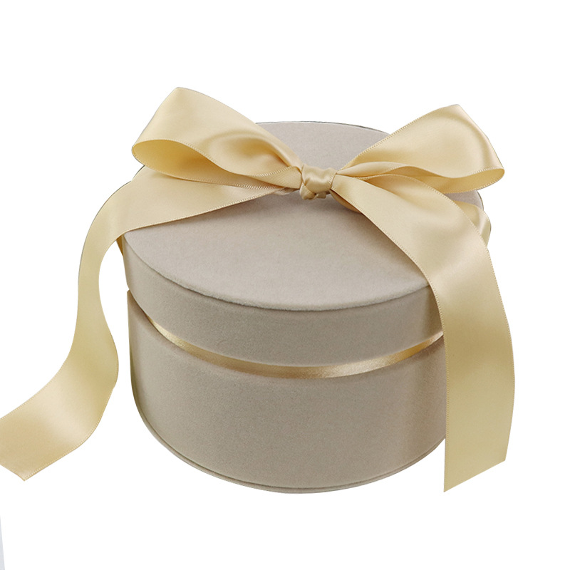 圆形绒布盒子长毛绒齐盖喜糖盒婚庆宝宝宴伴手礼盒礼品生日包装