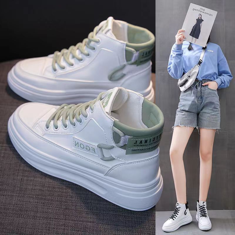 高帮小白鞋女2024春秋季新款短靴百搭软底学生板鞋休闲运动鞋子
