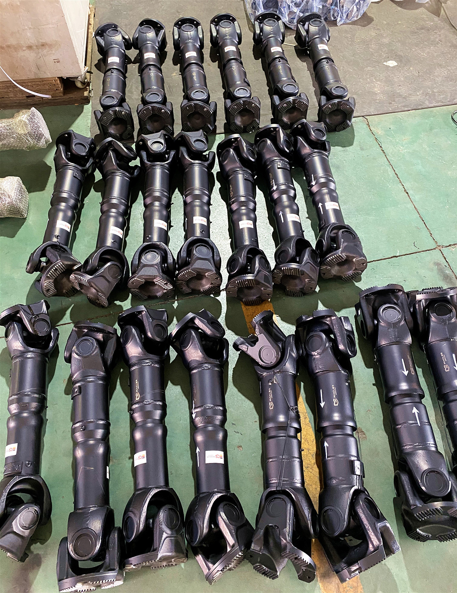 源头厂家十字轴式万向联轴器汽车机械设备万向联轴器swcswp万向