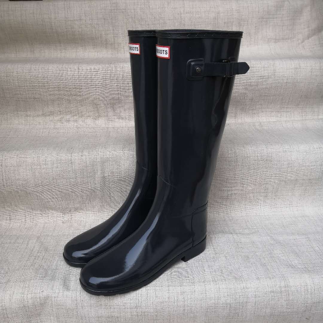 h英伦refined高筒帮时尚轻便亮亚面光橡胶防水防滑雨鞋胶套女雨靴