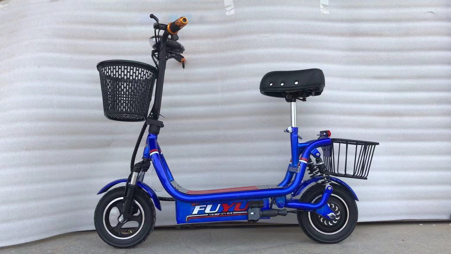 哈雷电动车小型电动滑板车批发可折叠电动车轻便携带