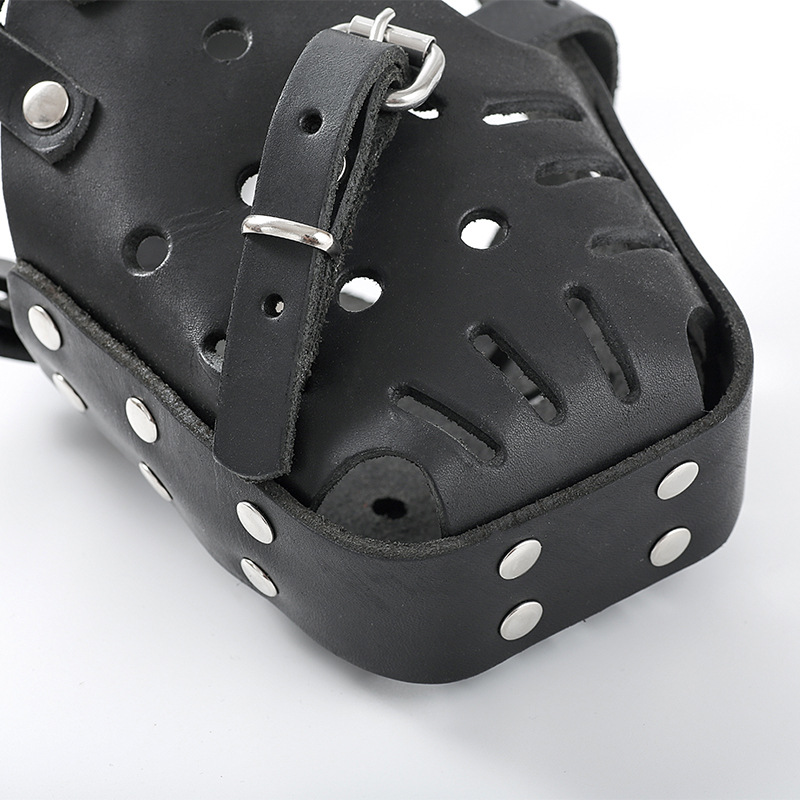 厂家直销牛皮狗嘴套口笼防咬防叫防乱吃口罩马犬罗威纳训练口笼