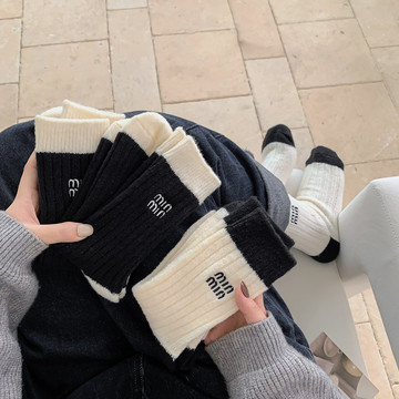 羊毛袜子女中筒袜ins潮网红款加厚保暖堆堆袜冬天百搭月子长筒袜