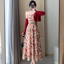 玫瑰红色碎花吊带连衣裙女夏季2024新款法式茶歇雪纺长裙两件套装