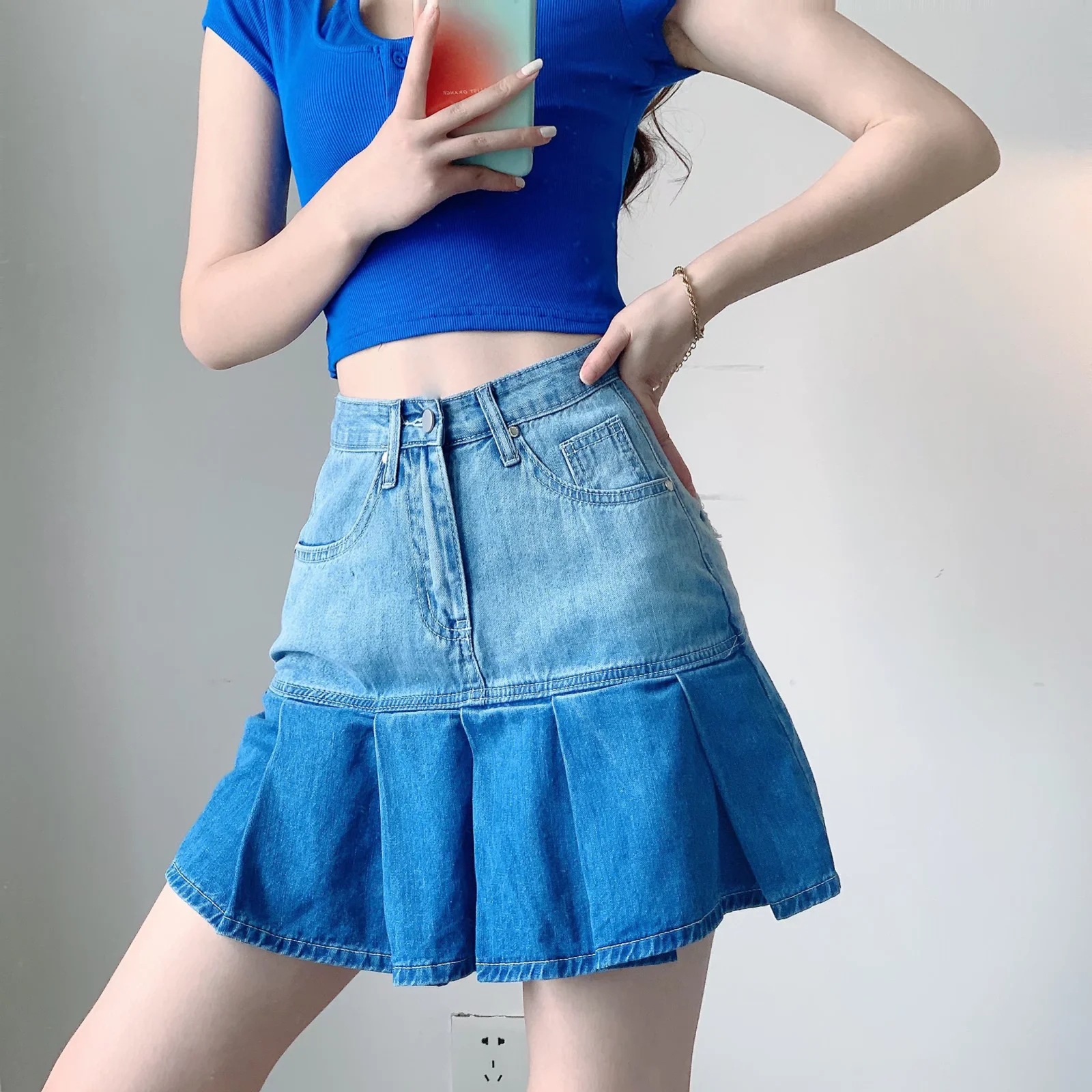 渐变色蓝色爱心炸毛口袋百褶牛仔短裙女装修身半身裙气质优雅百搭