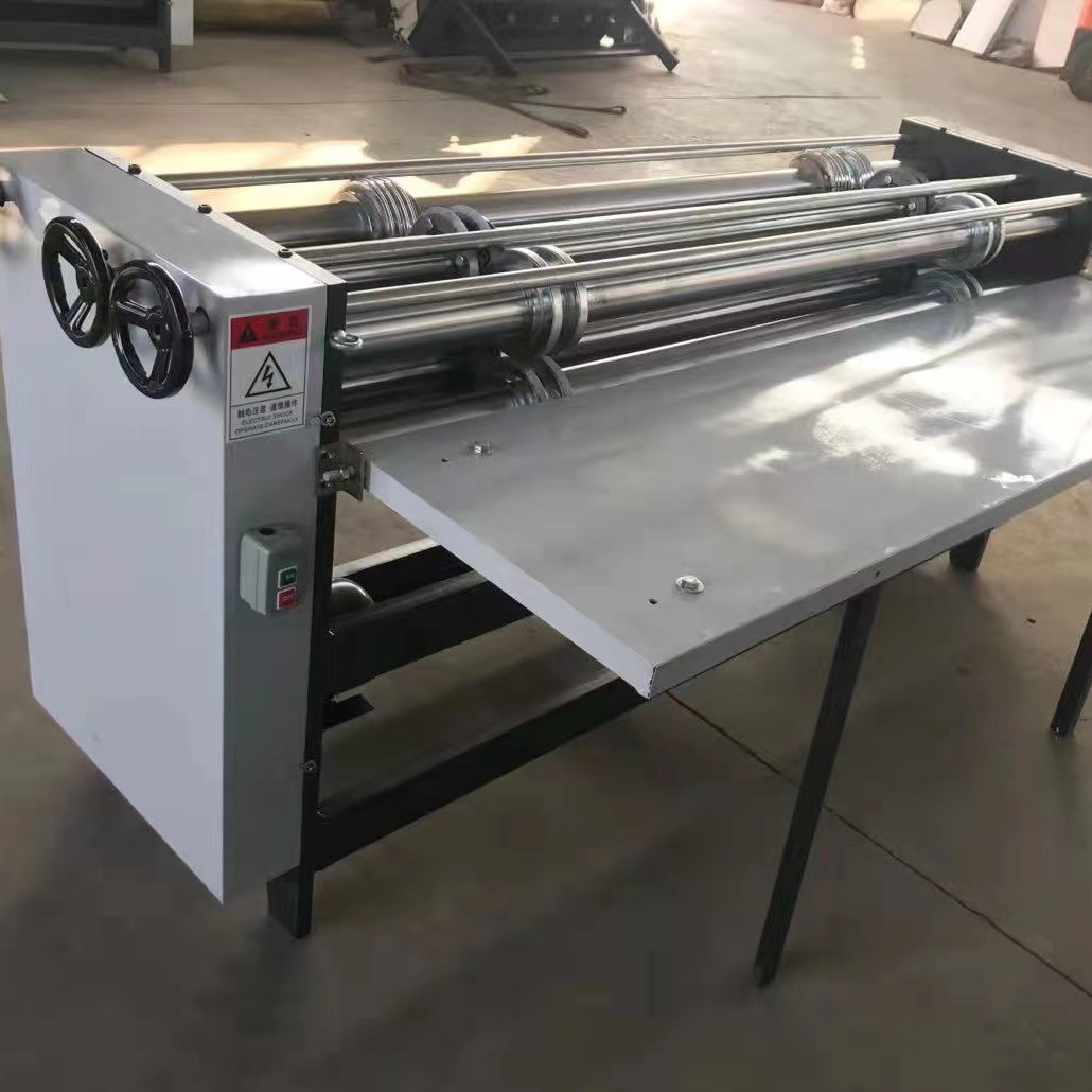 20年厂家直销2500型瓦楞纸板分压机纸箱机械包装设备四刀六线压线