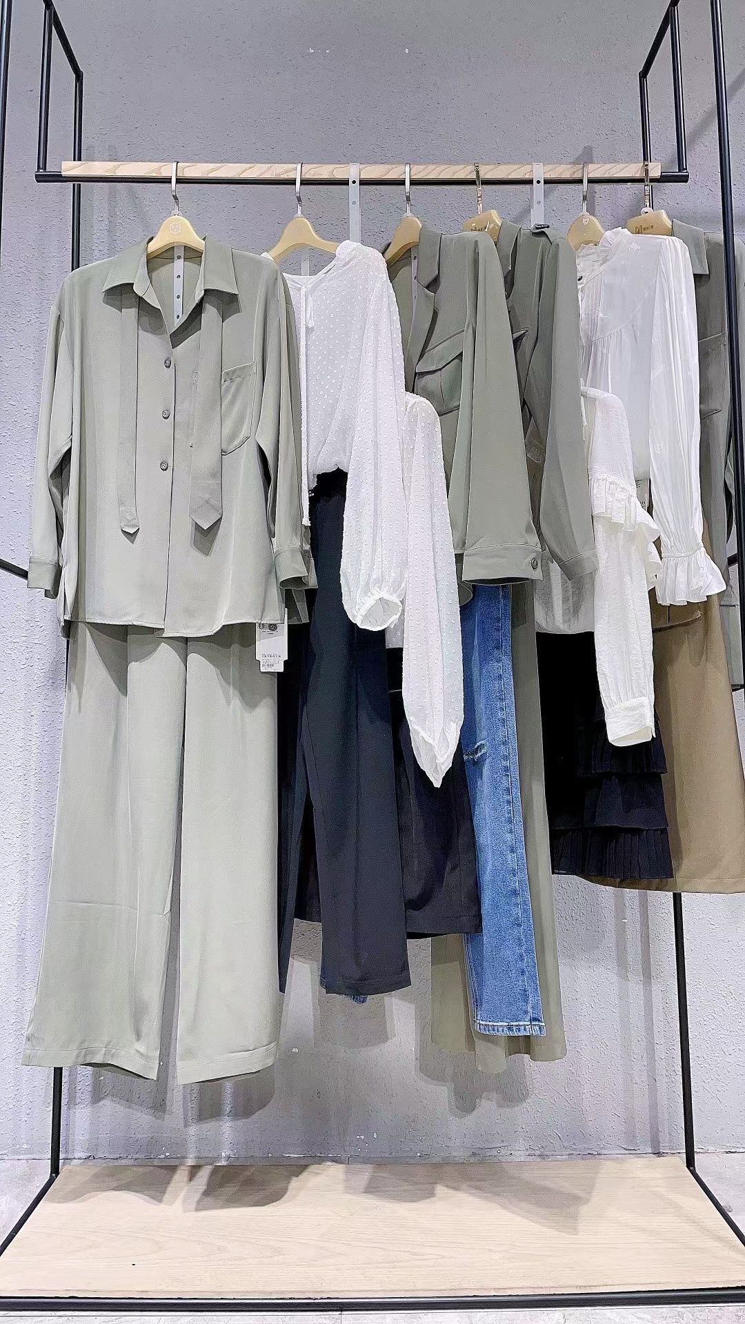 杭州品牌蔓诺蒂2024春轻奢时尚休闲实体铺货杂款尾货广州石井尾货