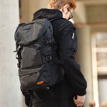登山徒步旅行背包女双肩包男超大容量户外休闲旅游行李包轻便书包