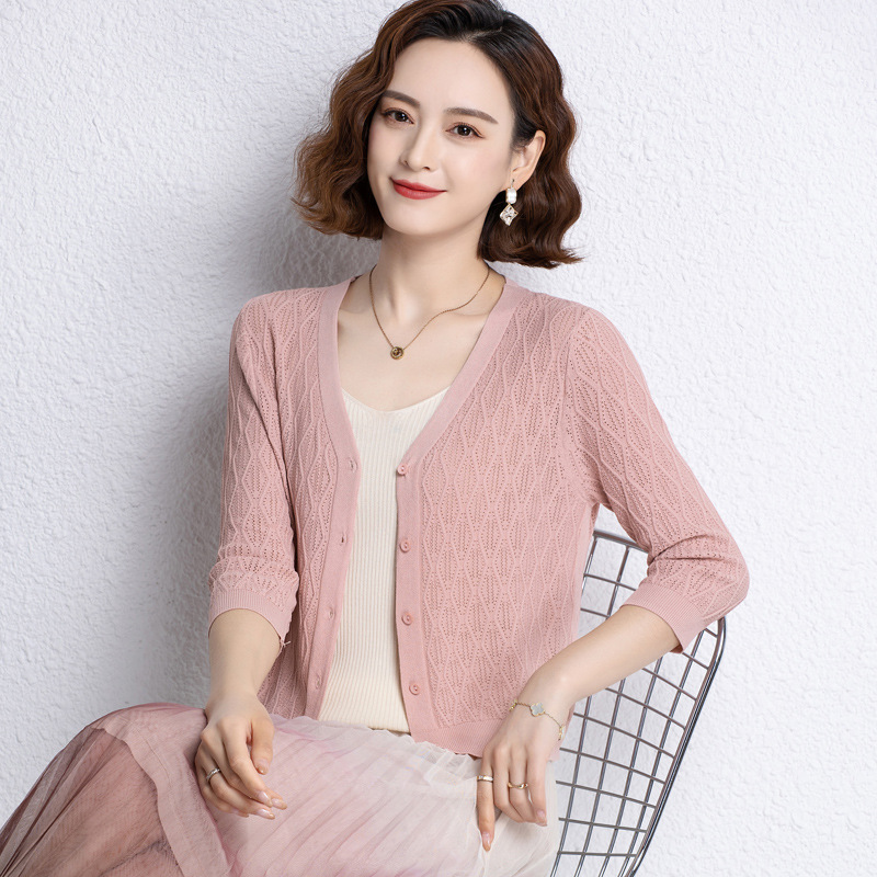 冰丝针织衫外搭开衫女薄款小外套2024夏装短款韩版宽松小衫女披肩