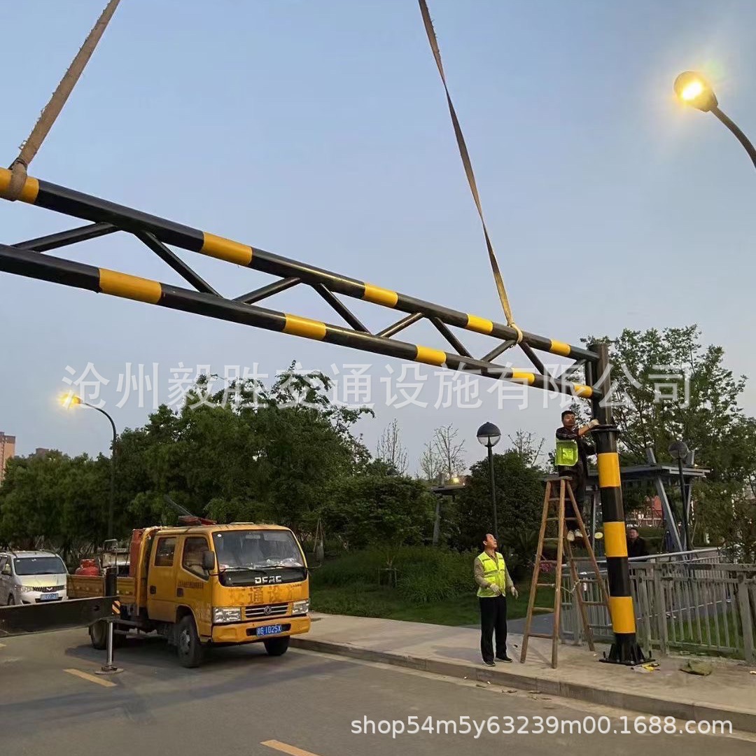 公路防撞龙门架 高速出口led限高架 etc升降式道路限高架限高杆
