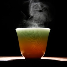 青瓷茶杯浮雕陶瓷功夫茶具主人杯品茗杯家用办公会客泡茶个人单杯
